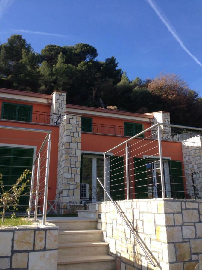 Apartmán Casaluna Ventimiglia Exteriér fotografie